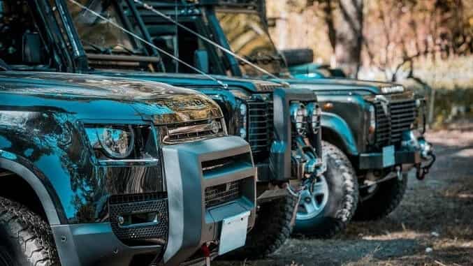 Defender 4