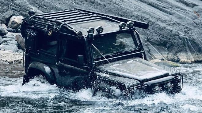 Defender 4