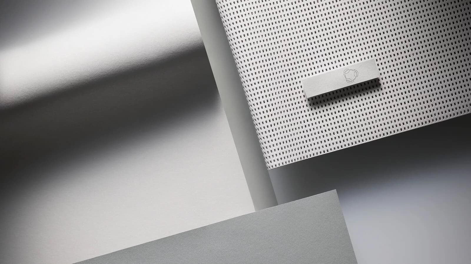 Land Rover | Pioneer In The Use Of Advanced Materials