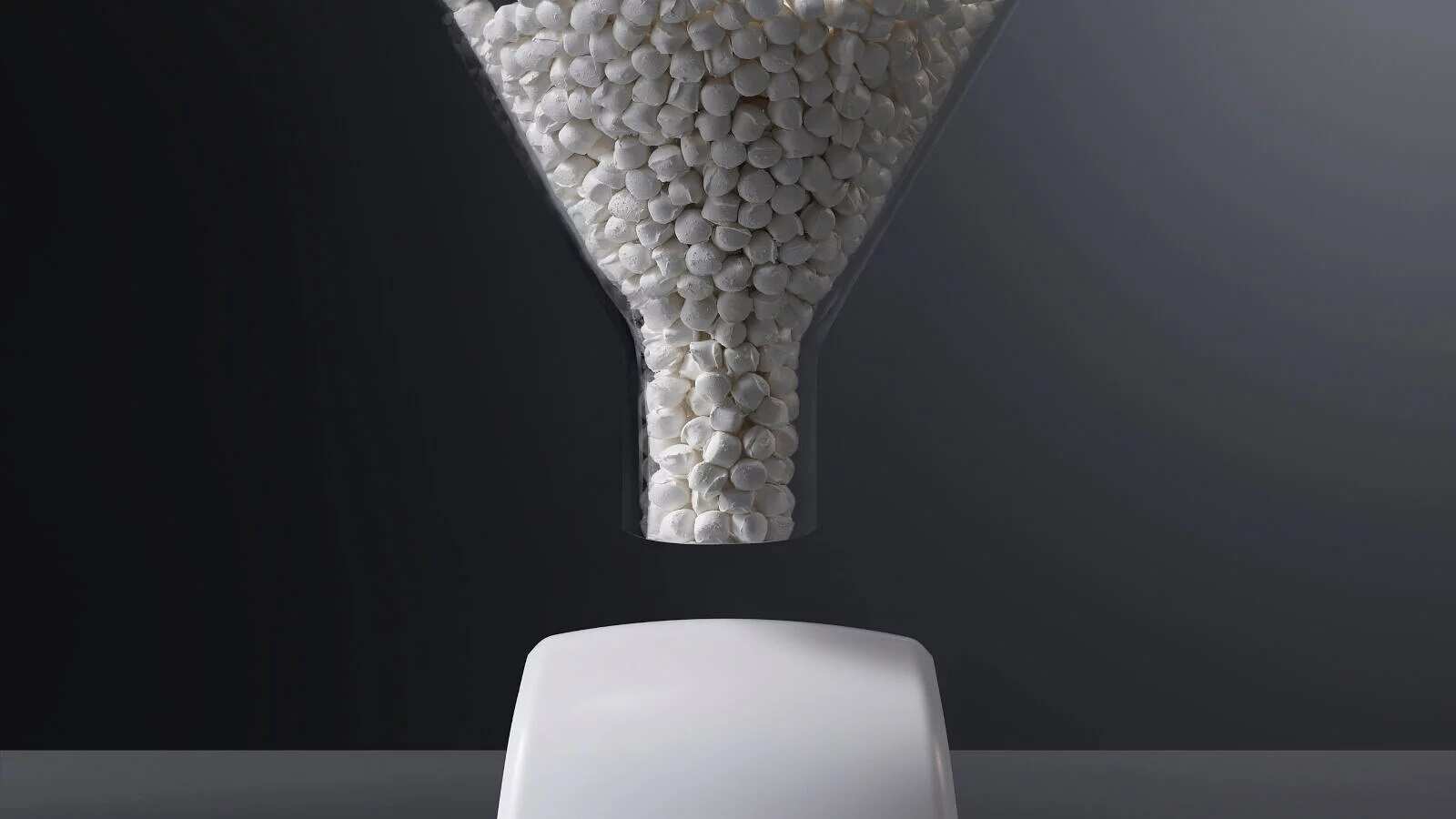 Land Rover | Pioneer In The Use Of Advanced Materials