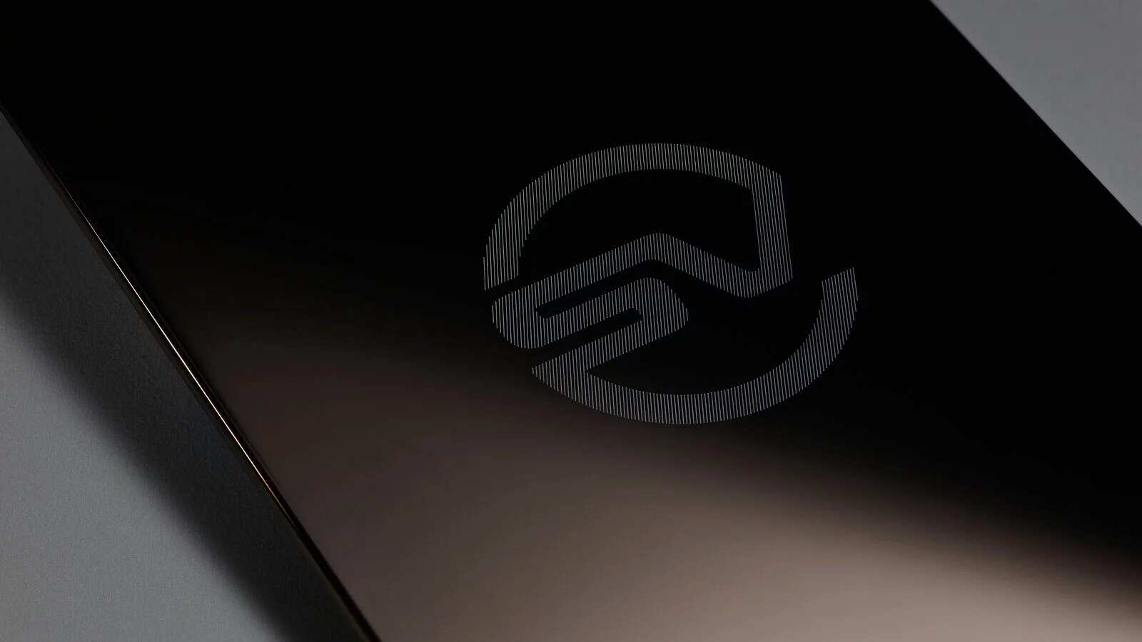 Land Rover | Pioneer In The Use Of Advanced Materials