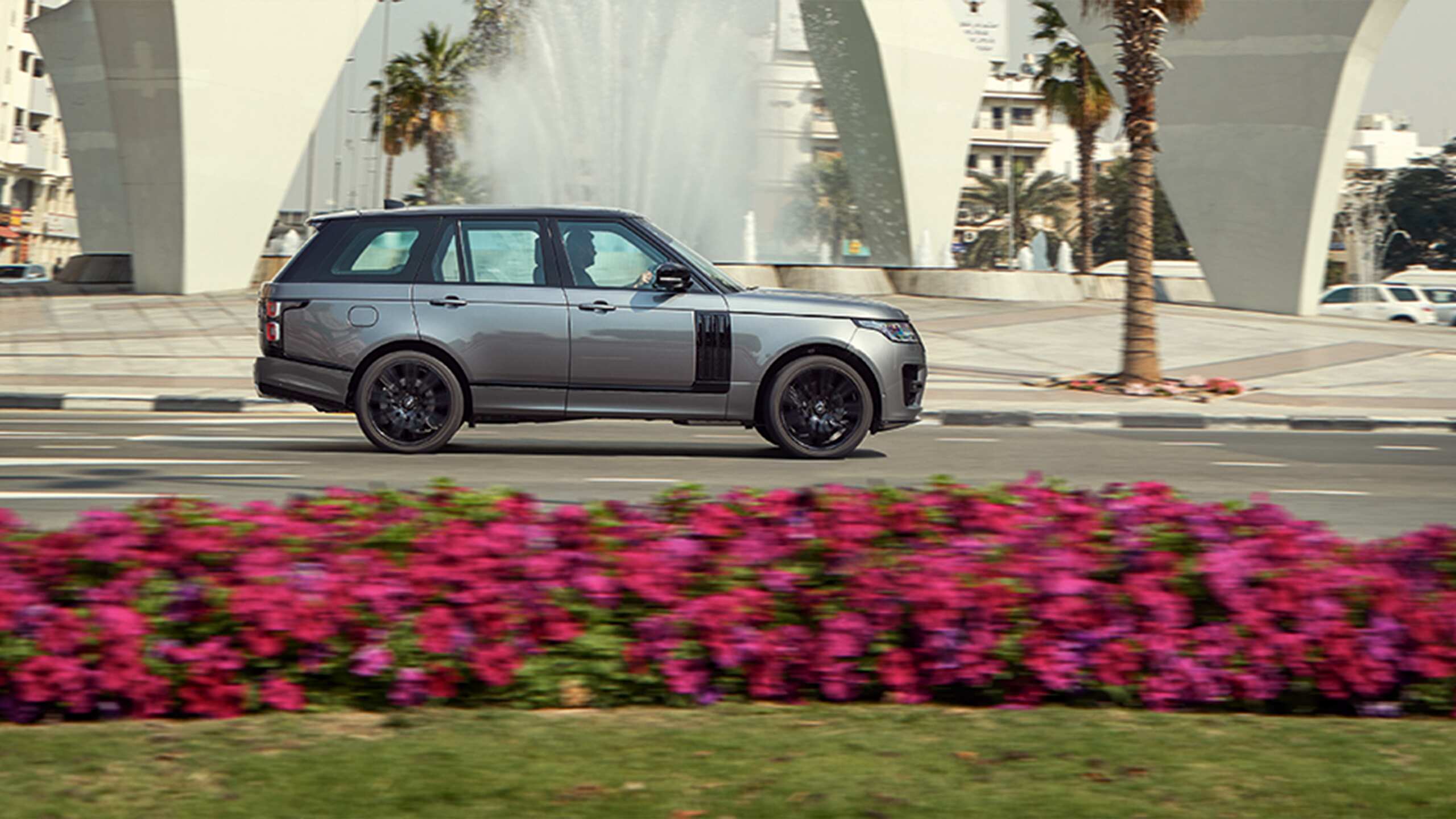 Desert Vision |range Rover X 2021 World Expo Host Country: Dubai