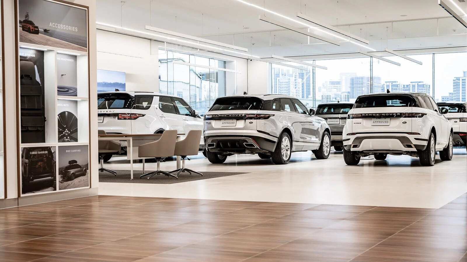 Jaguar Land Rover Continues To Expand The Greater Taipei Market New Taipei Kowloon And Flagship Exhibition And Service Center Officially Opened, Creating A New Pattern Of Innovative Services