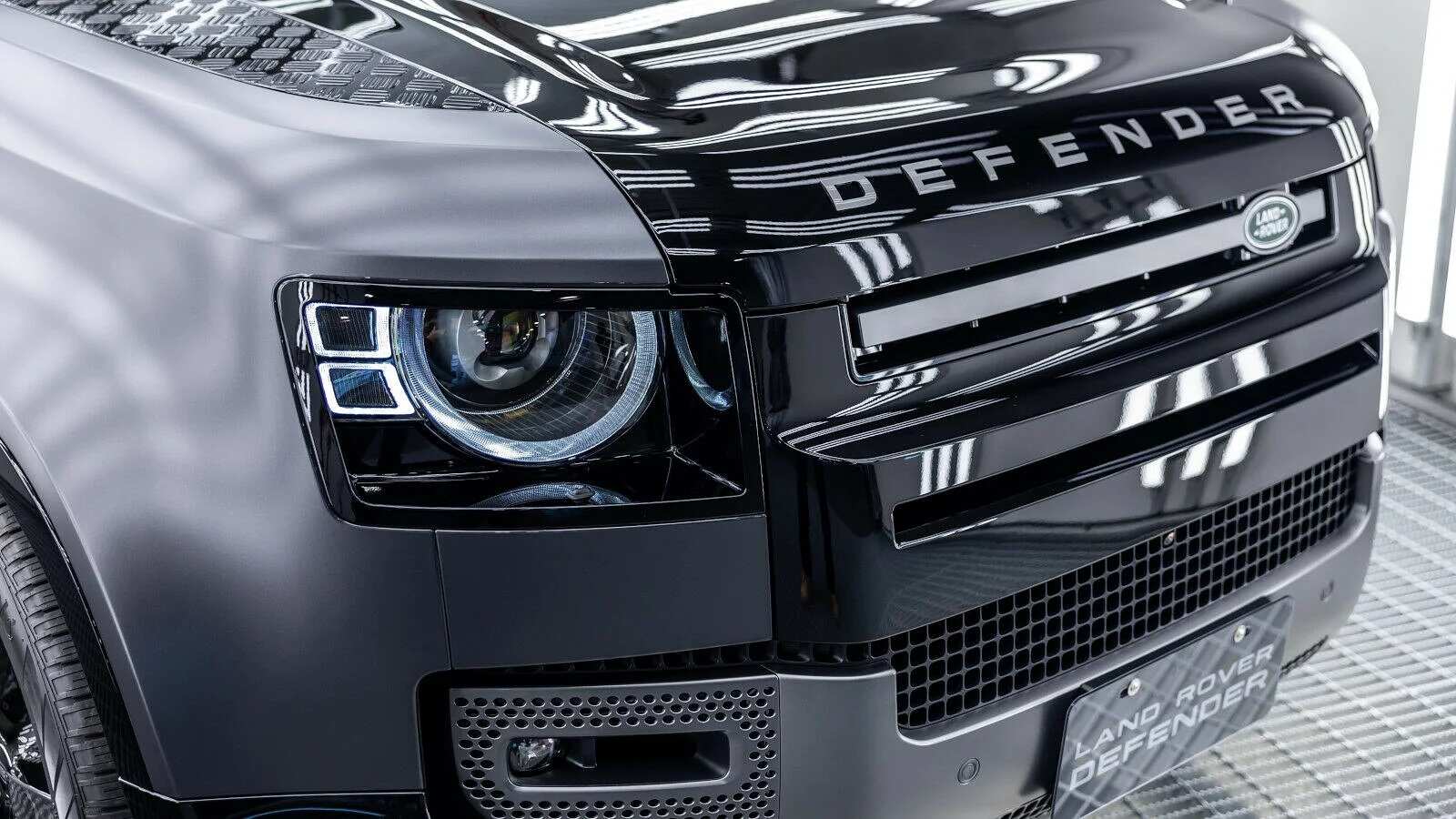 The All-terrain King Of The Crown Of The Land Rover Defender 90 V8 Carpathian Edition Is Officially Available